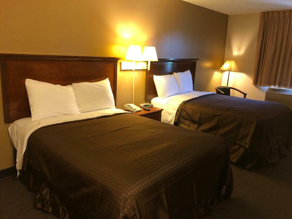 Econo Lodge Lake Mills Eksteriør bilde